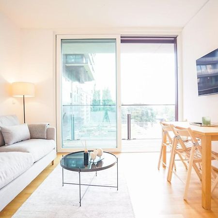 Suite In High-Rise On The Danube Vienna Esterno foto